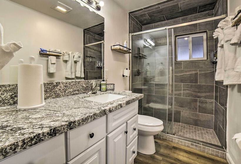 Comfortable Home ~ 2 Mi To Reno Riverwalk