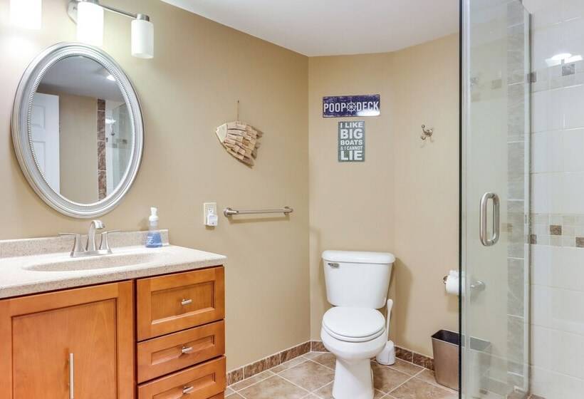 Dock & Hot Tub: Lakefront Camdenton Haven!