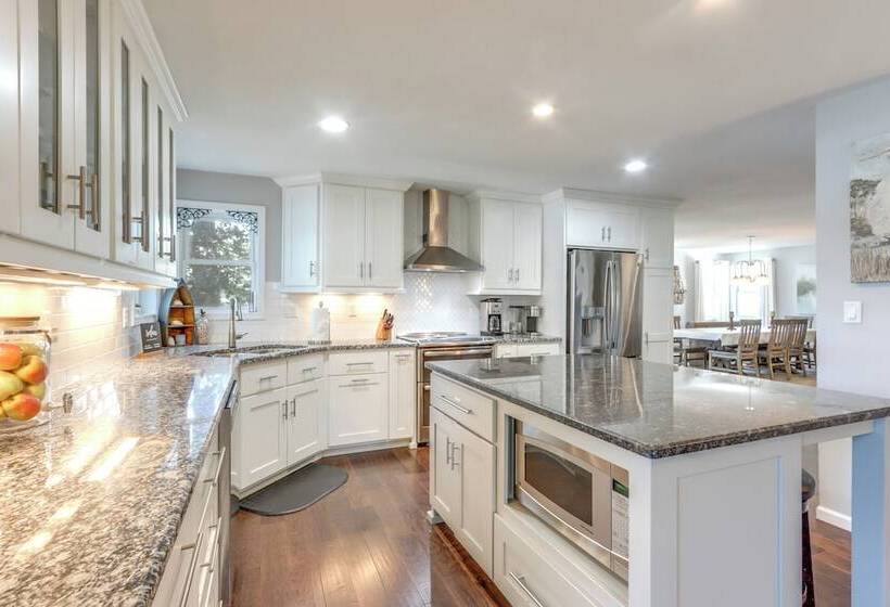 Dock & Hot Tub: Lakefront Camdenton Haven!