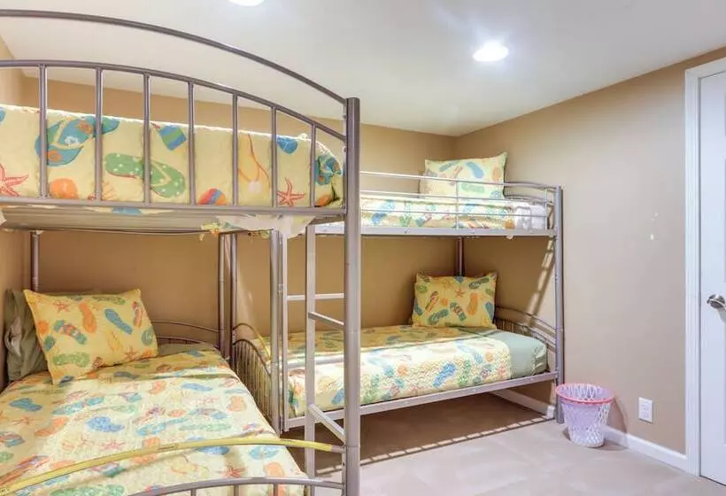 Dock & Hot Tub: Lakefront Camdenton Haven!