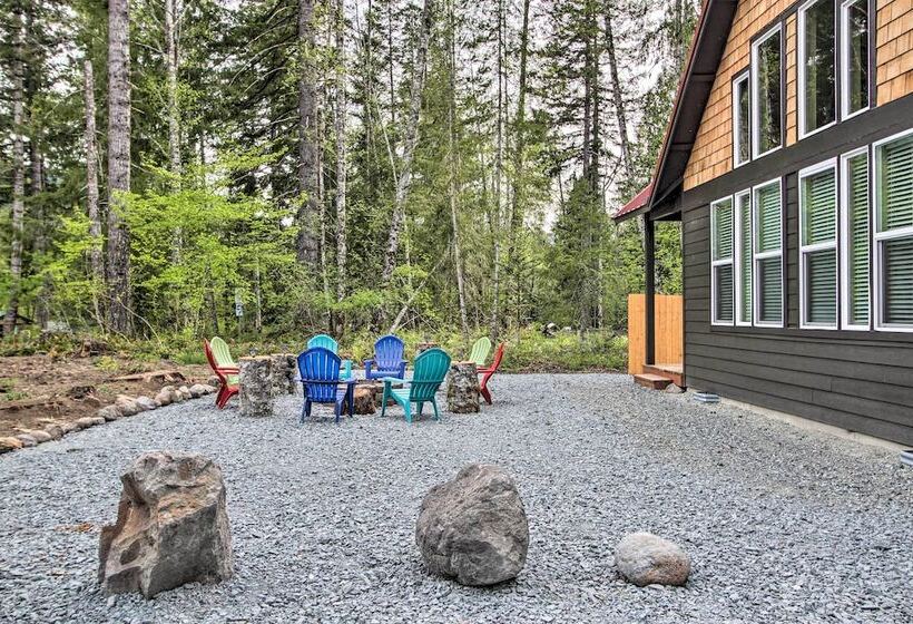 Cozy Cabin 5 Miles To Mt Rainier National Park!