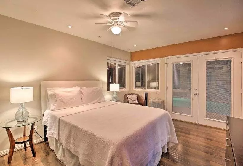 Palm Desert Abode: Pool, Walk To El Paseo District