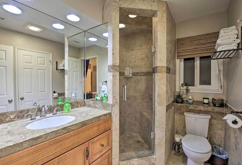 Palm Desert Abode: Pool, Walk To El Paseo District