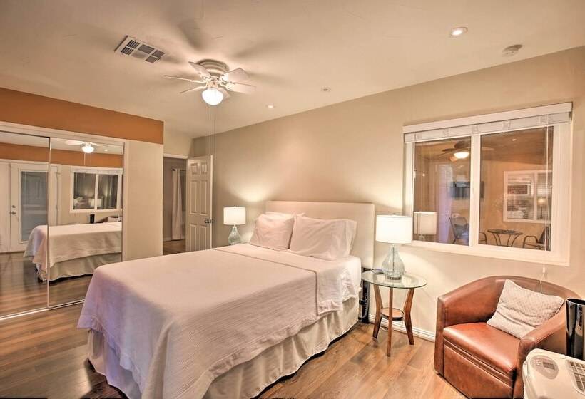 Palm Desert Abode: Pool, Walk To El Paseo District