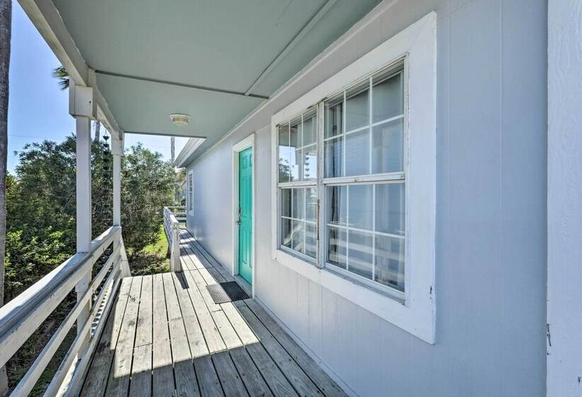 Family Friendly South Padre Island Escape W/ Grill