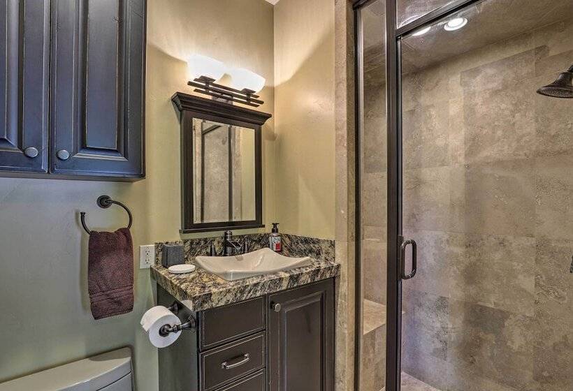 Provo Canyon Cabin  Treehouse  W/ Mountain Views