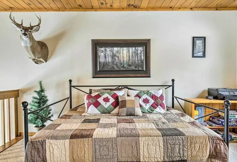 Fishing Haven: Family Home On Indian Lake