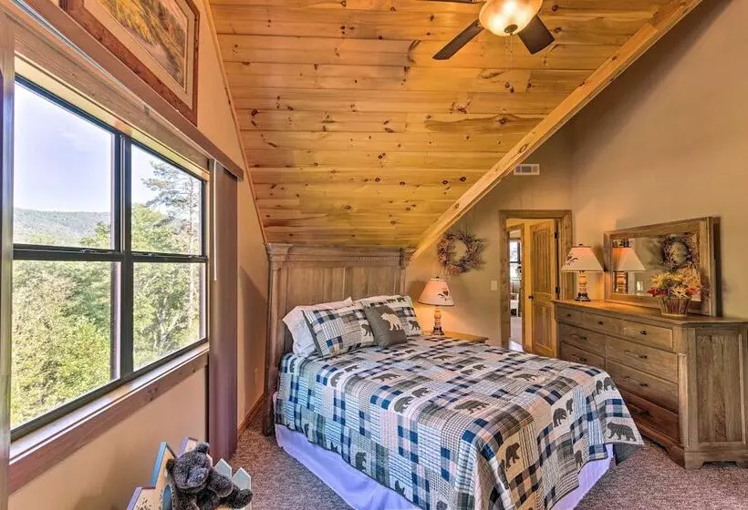 Franklin Cabin In Nantahala National Forest!