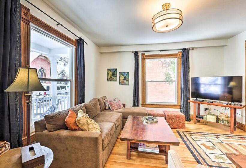 Historic Victorian Home In Downtown Idaho Springs!
