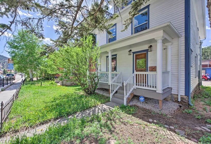 Historic Victorian Home In Downtown Idaho Springs!