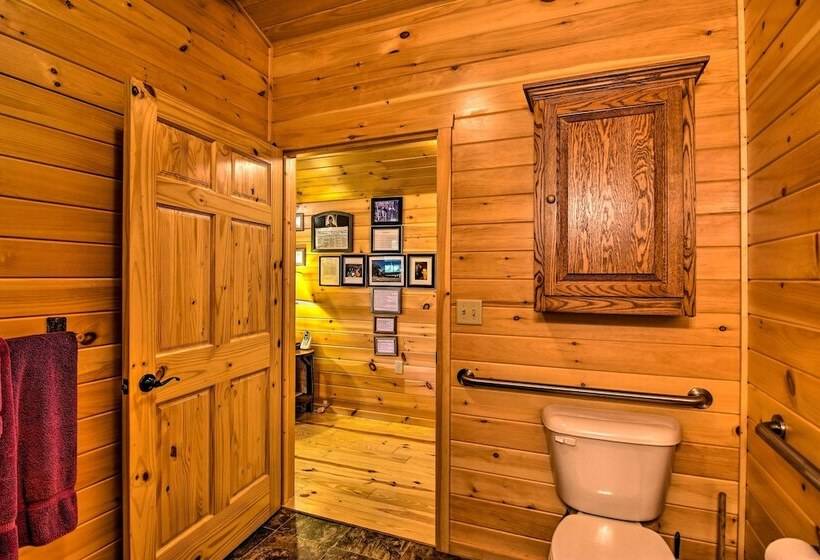 Hooah Cabin Retreat W/ Grill & Step Free Access