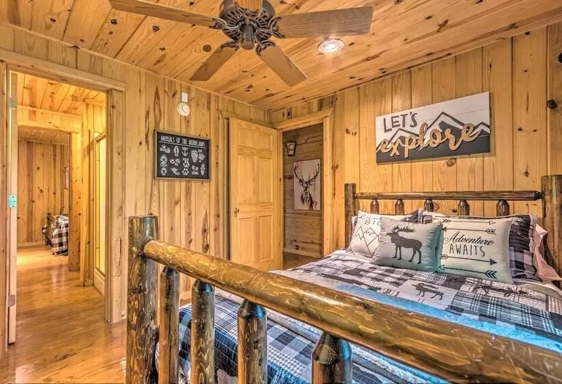 Private Dock & Slip: Lake Hamilton Hideaway!