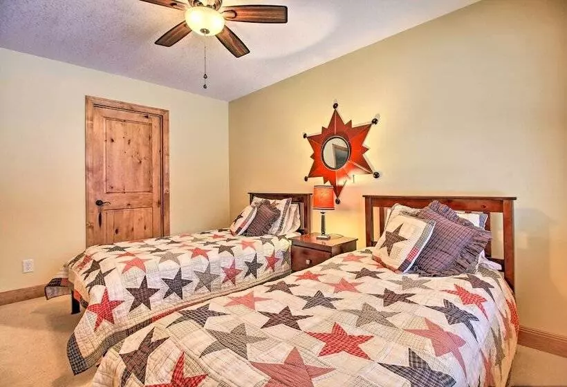 Lakefront Giants Ridge Retreat Near Ski & Golf!