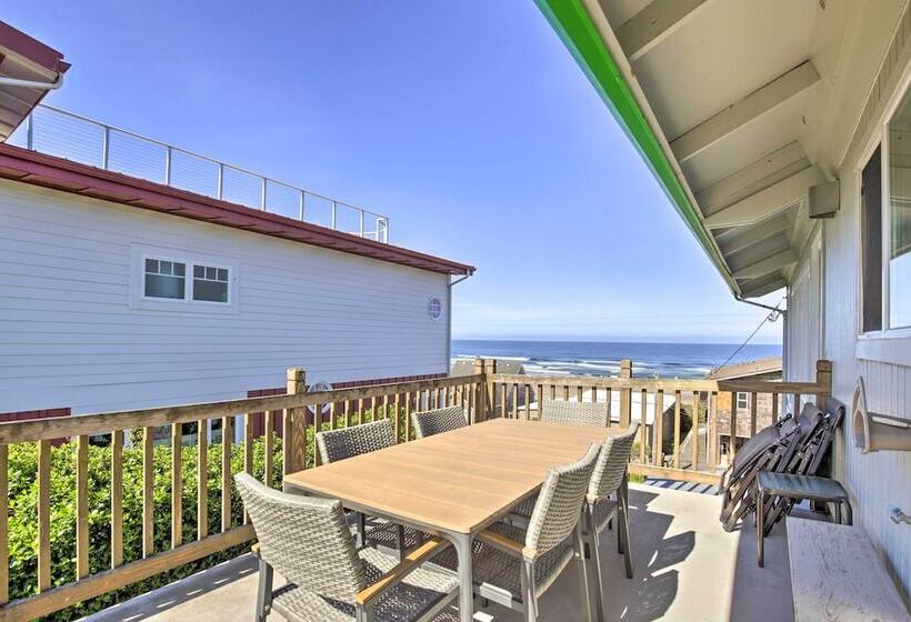 Oregon Coast Escape: Steps To Beach