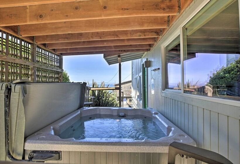 Oregon Coast Escape: Steps To Beach