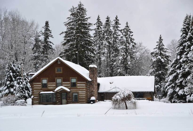 Log Cabin On The Wolf River W/ Private Hot Tub!