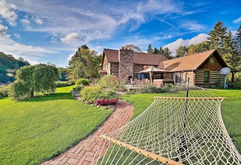 Log Cabin On The Wolf River W/ Private Hot Tub!