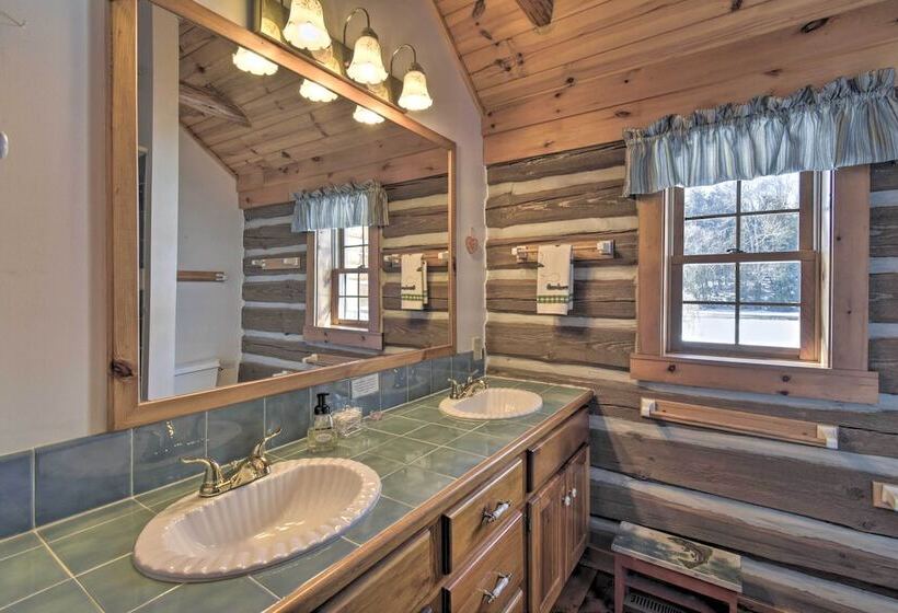 Log Cabin On The Wolf River W/ Private Hot Tub!