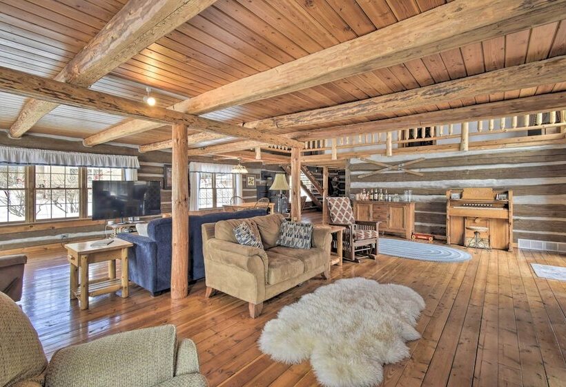 Log Cabin On The Wolf River W/ Private Hot Tub!