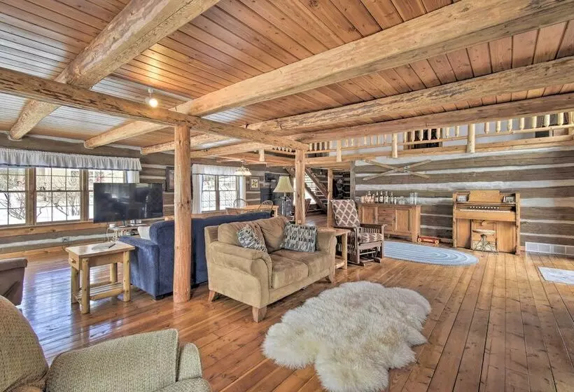 Log Cabin On The Wolf River W/ Private Hot Tub!