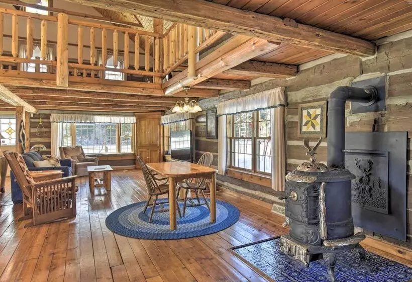 Log Cabin On The Wolf River W/ Private Hot Tub!