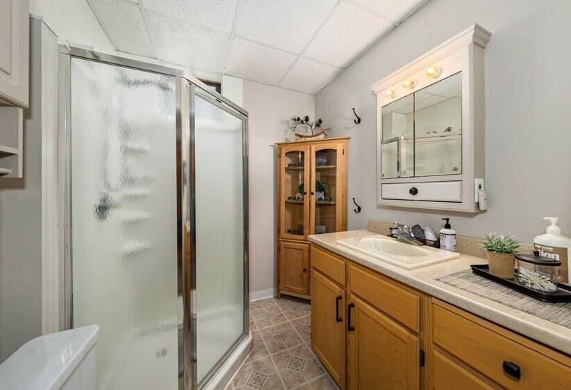 Log Cabin W/ Private Hot Tub On Wenatchee River!