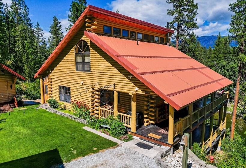 Log Cabin W/ Private Hot Tub On Wenatchee River!