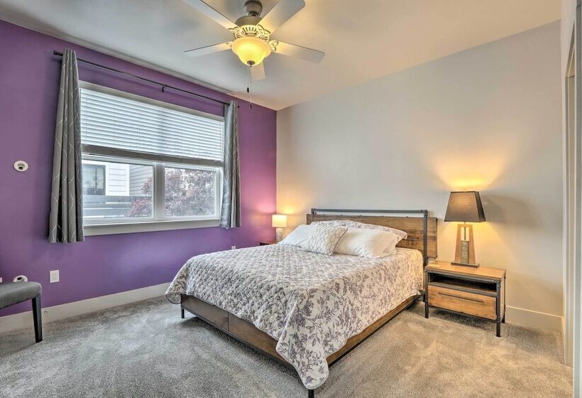 Modern Coeur D Alene Home Near Trails & River!