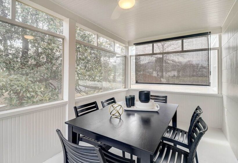 Modern Elkton Vacation Rental: Fire Pit & Grill!