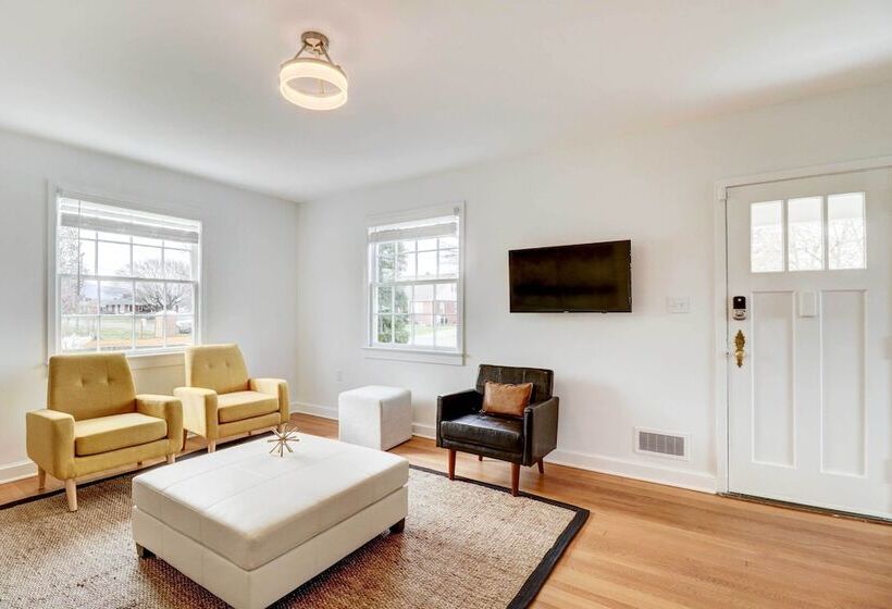 Modern Elkton Vacation Rental: Fire Pit & Grill!