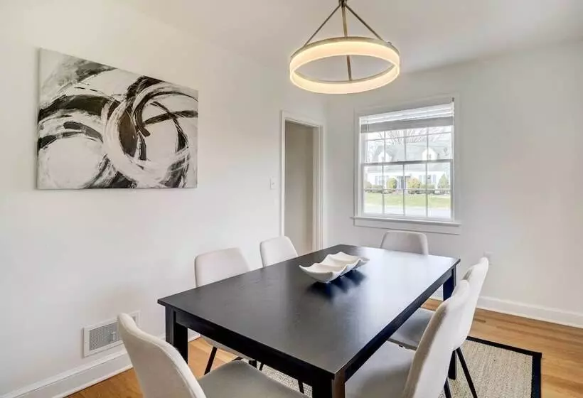 Modern Elkton Vacation Rental: Fire Pit & Grill!