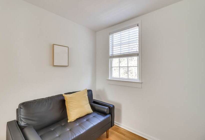 Modern Elkton Vacation Rental: Fire Pit & Grill!