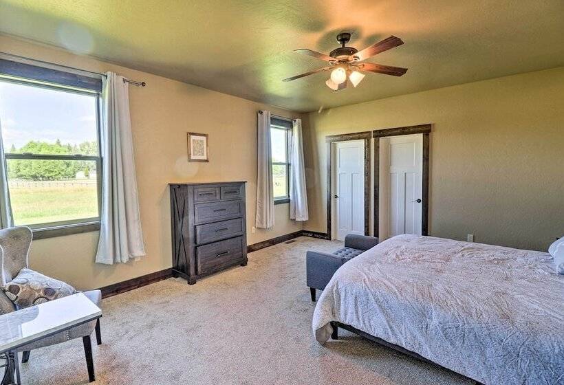 Newly Built Kalispell Home 28 Mi. To Glacier Np!