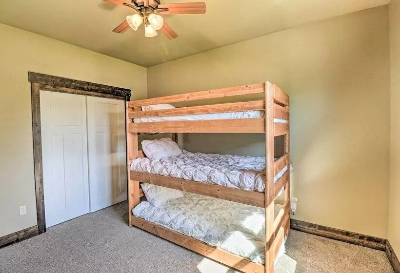 Newly Built Kalispell Home   28 Mi. To Glacier Np!