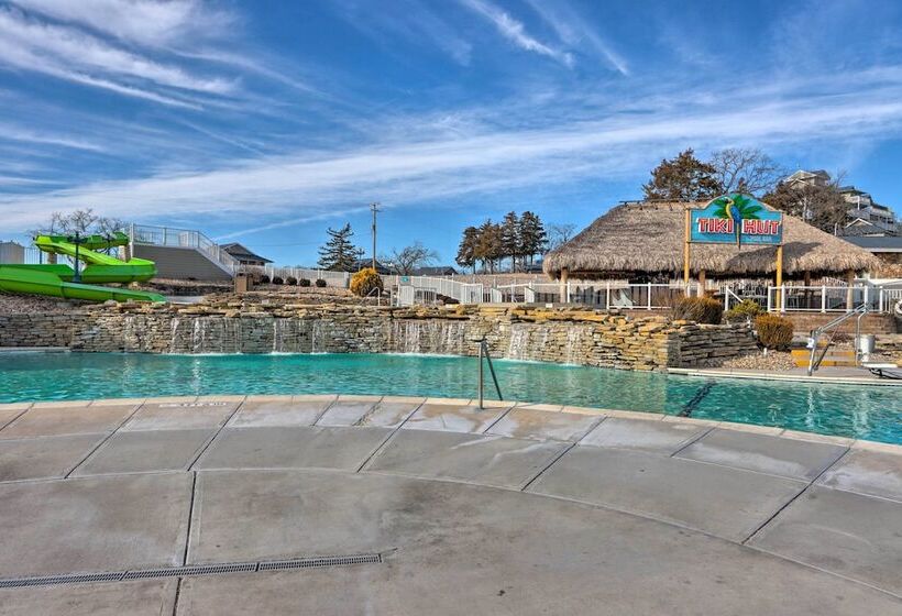 Osage Beach Home W/ Private Hot Tub: Near Lake!