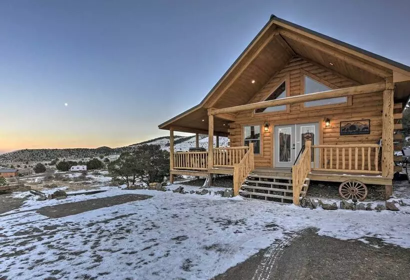 Rio Grande National Forest Cabin: Views & Hot Tub