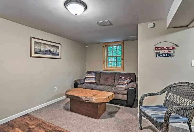 Pocono Lake House Near Skiing & Kalahari Resort!