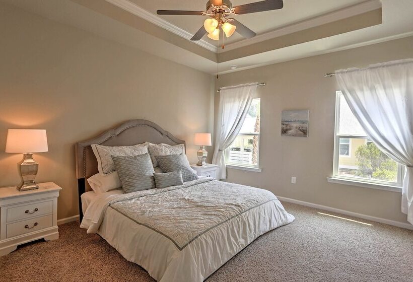 Port St Joe Beach House W/ Pool Access!