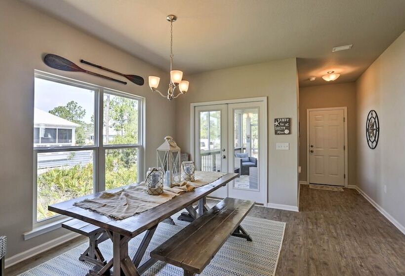 Port St Joe Beach House W/ Pool Access!
