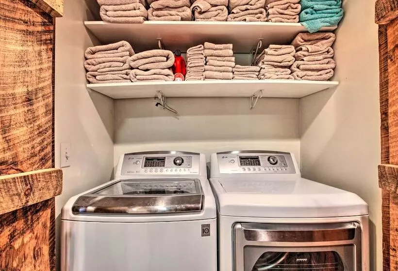 Retreat W/ Lake Access & Private Boat Dock!