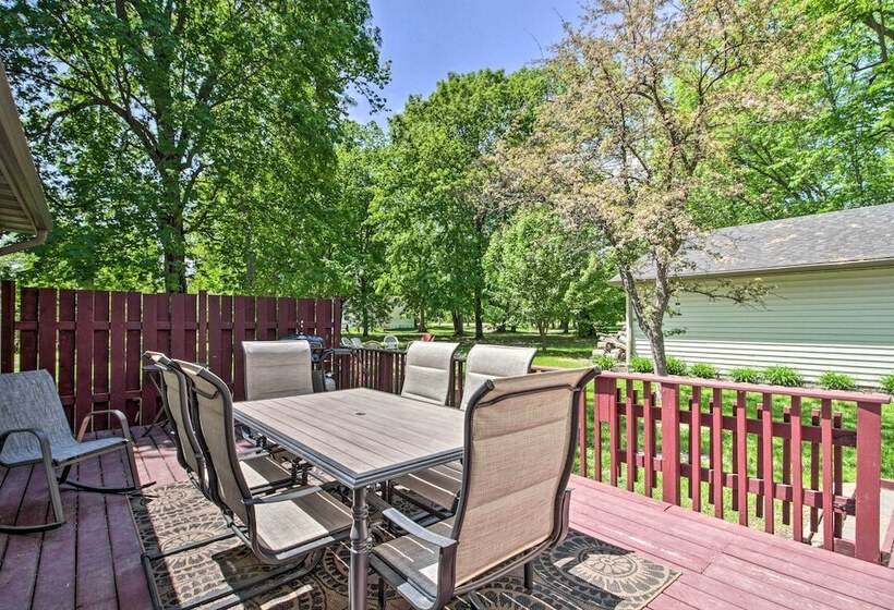 Retreat W/ Lake Access & Private Boat Dock!