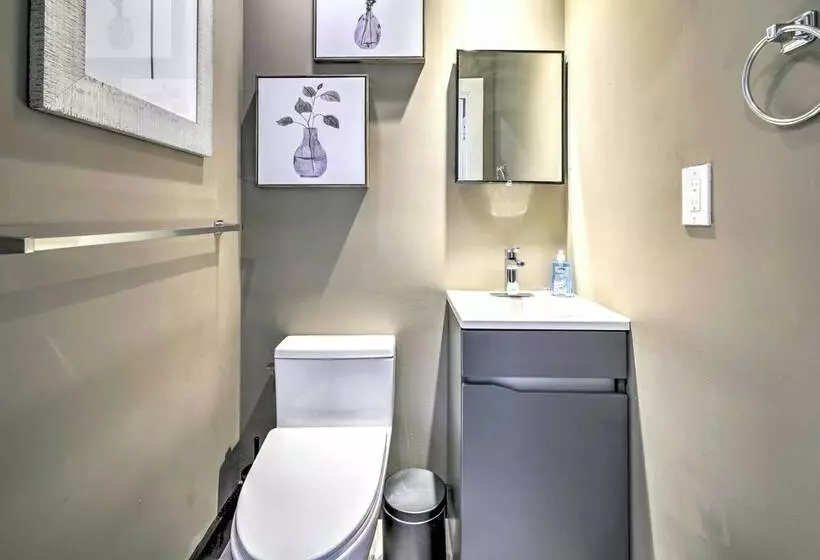 Sandpiper  House: Walk To Town & Beaches!