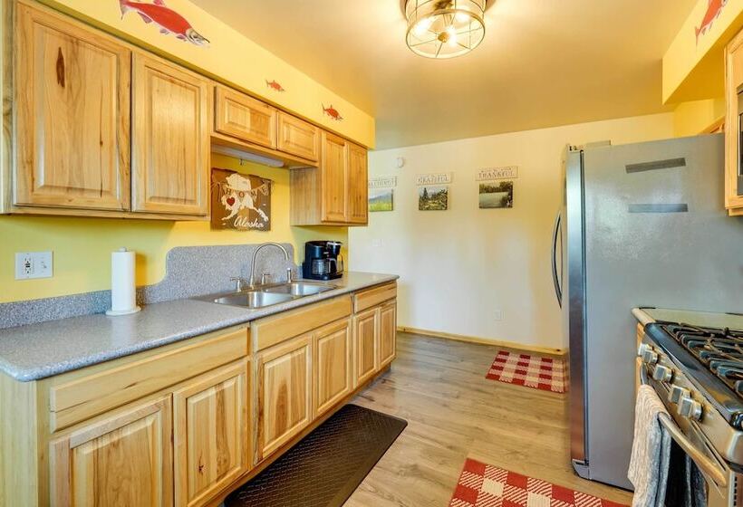 Single Story Soldotna Home Near The Kenai River!