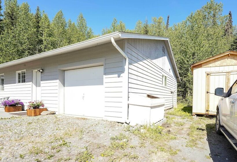 Single Story Soldotna Home Near The Kenai River!