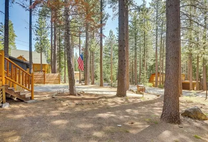 Authentic Log Cabin W/ Hot Tub In South Lake Tahoe