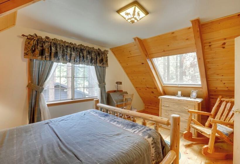 Authentic Log Cabin W/ Hot Tub In South Lake Tahoe