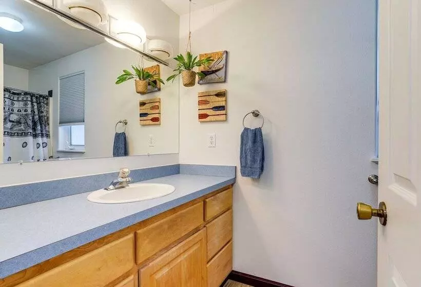 Spacious Wasilla Home ~ 1 Mi To Boat Launch!