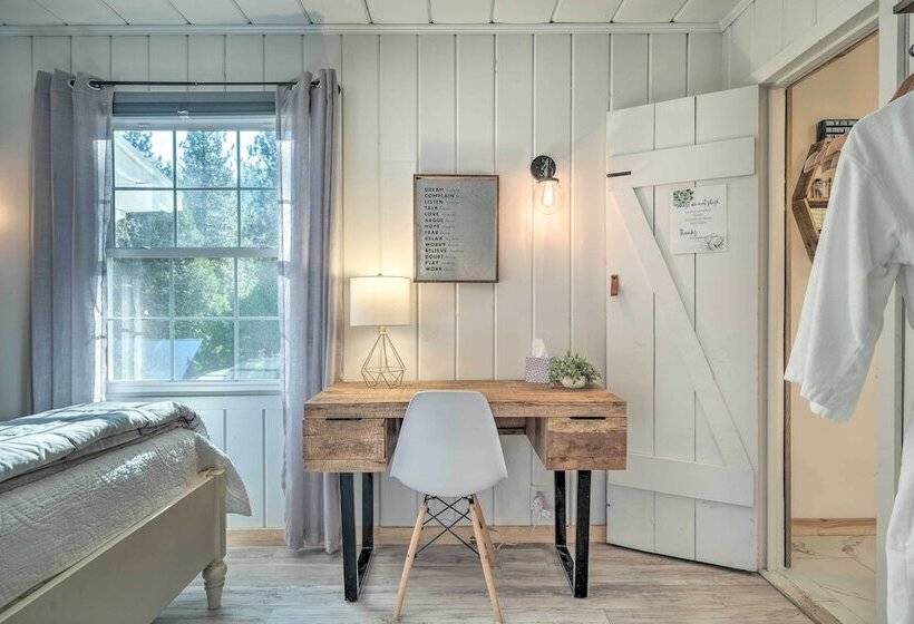 Strawberry Hill Cabin  5 Mi To Skiing And Lake