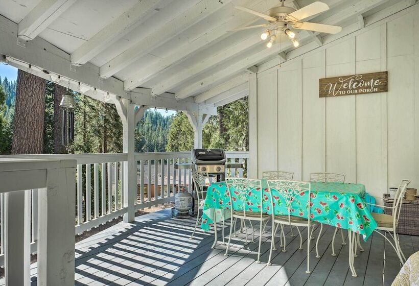 Strawberry Hill Cabin  5 Mi To Skiing And Lake