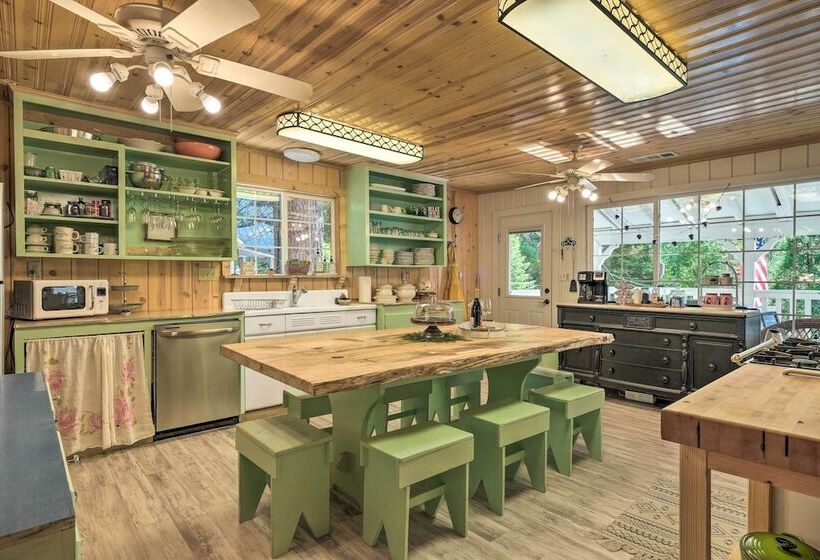 Strawberry Hill Cabin  5 Mi To Skiing And Lake